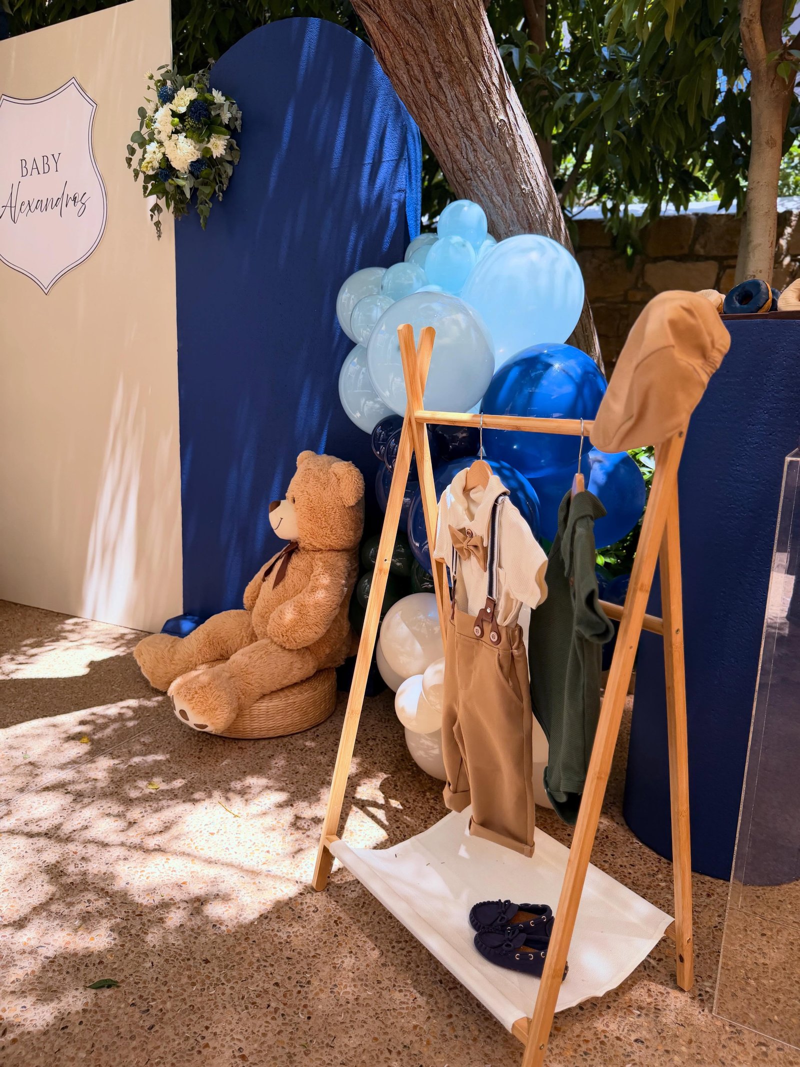 Christenings detail 2
